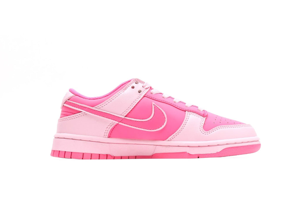 Dunk Low Hyper Pink