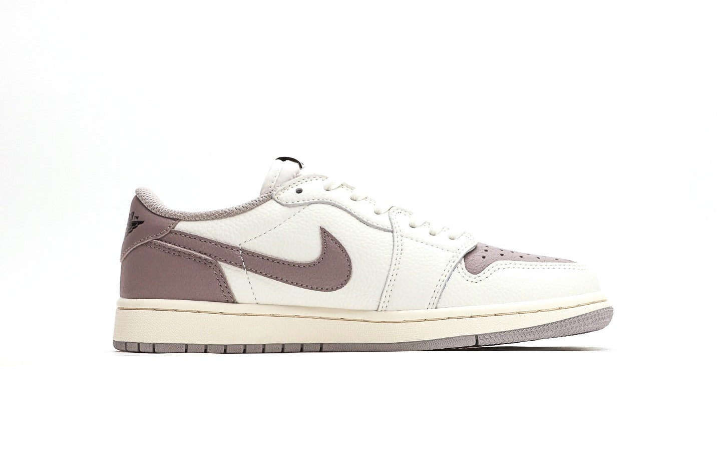 Air Jordan 1 Low OG "Atmosphere Grey"