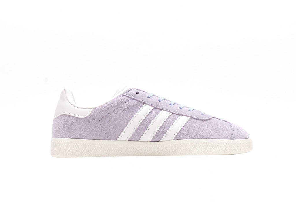 Gazelle Violet Tone