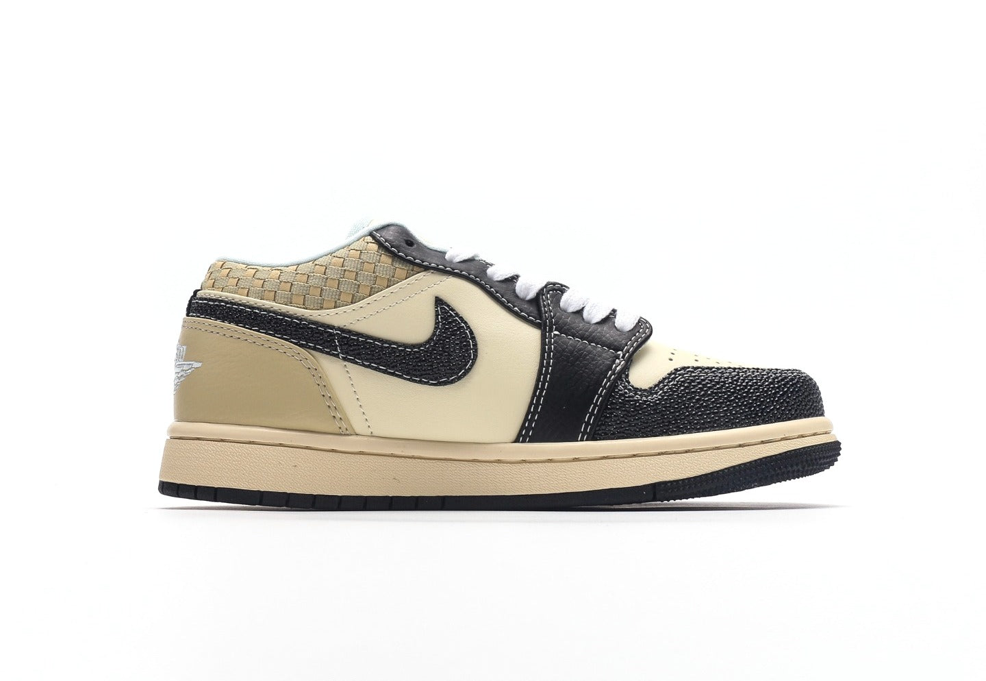 Air Jordan 1 Low SE "Woven"