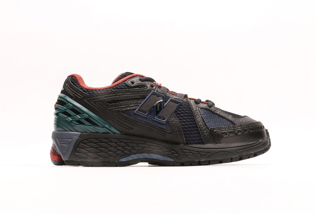 New Balance 1906R "Phantom New Spruce"
