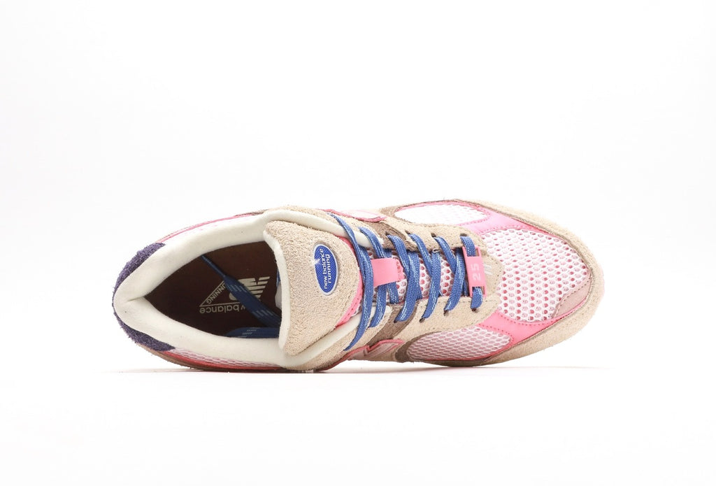 Hype DC x New Balance 2002R Native Dynamics