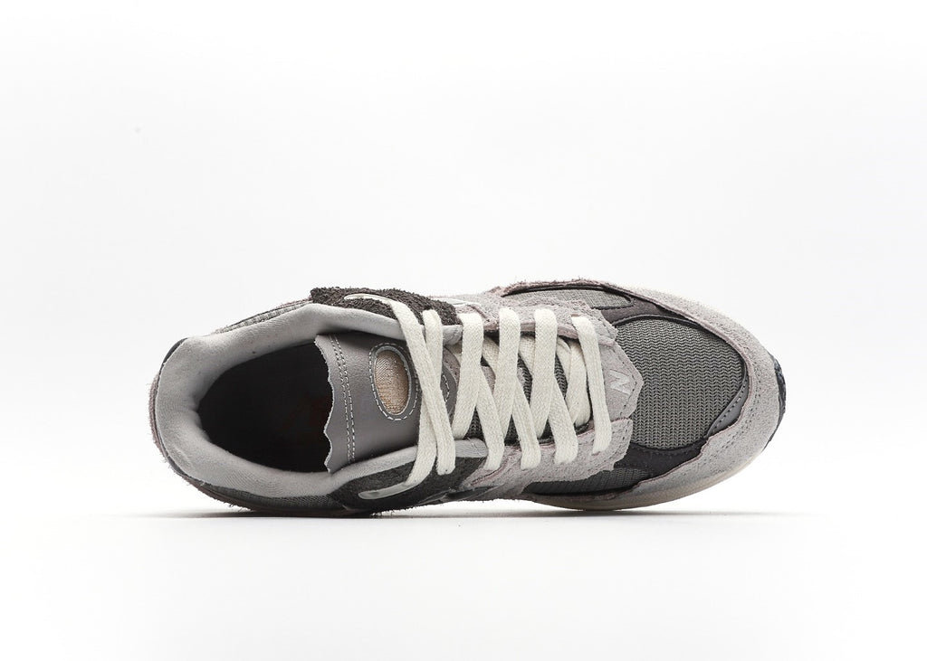 New Balance 2002R Protection Pack Rain Matt