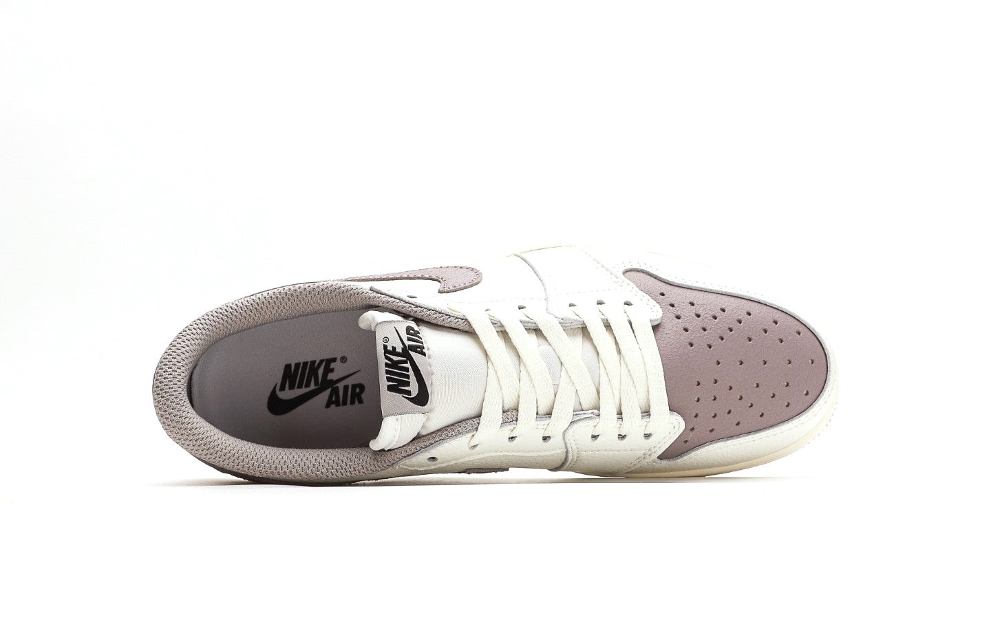 Air Jordan 1 Low OG "Atmosphere Grey"