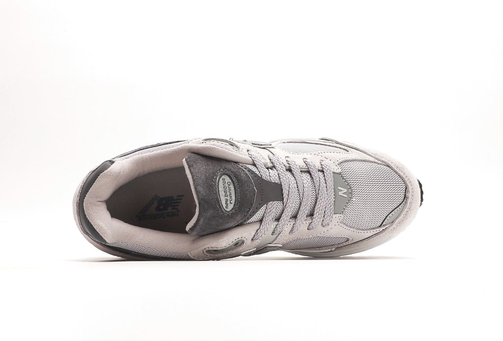 New Balance 2002R "Light Dark Grey" [PK GOD]
