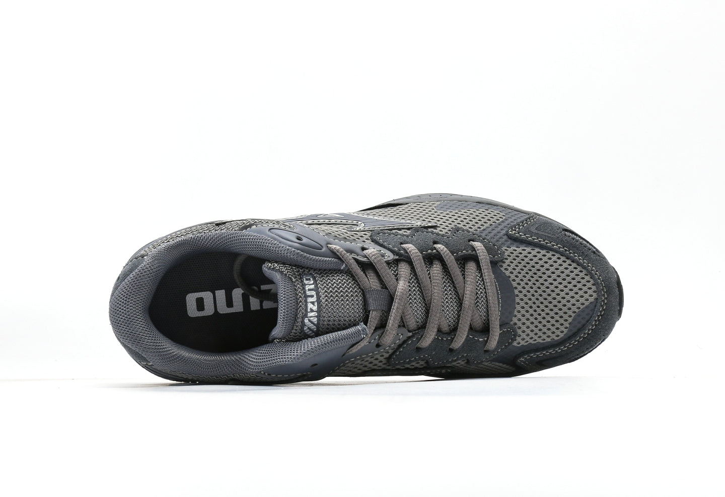 Mizuno RACER S