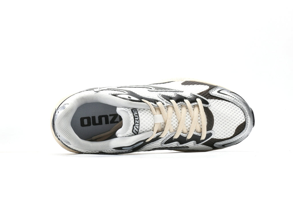 Mizuno RACER S