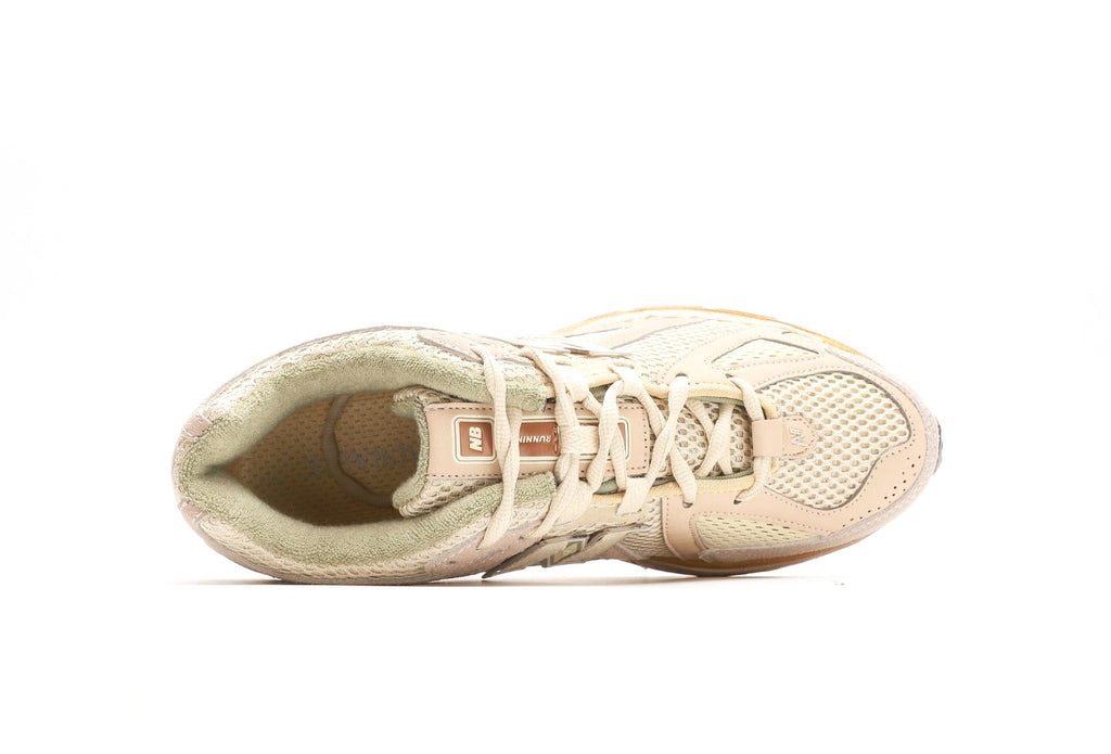New Balance x AURALEE 1906R Bone White