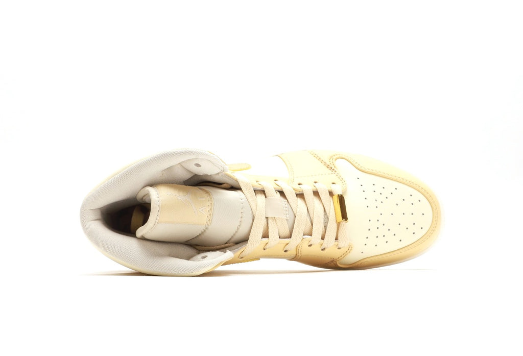 Air Jordan 1 Mid Pale Vanilla Coconut Milk