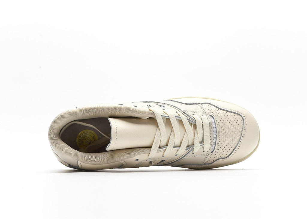Auralee x New Balance 550 White