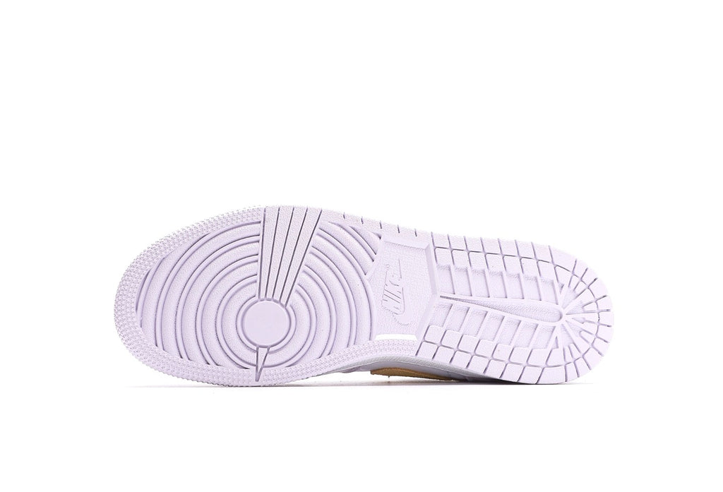 Air Jordan 1 Low “Barely Grape”