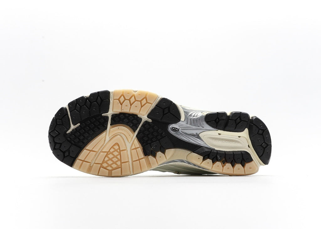 New Balance RANDOMEVENT x UNIK x 2002R [PREMIUM]