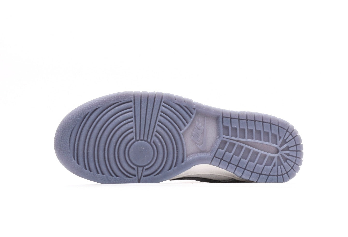 Dunk Low SE 'Light Carbon' [PK GOD]