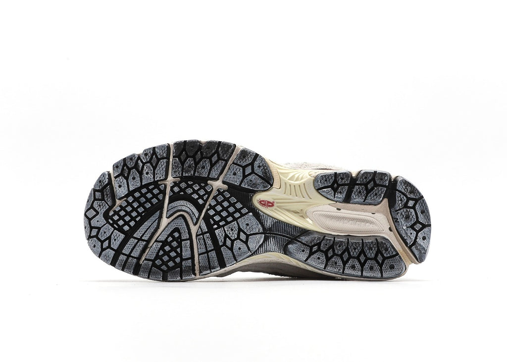 New Balance 2002R Protection Pack Rain Cloud