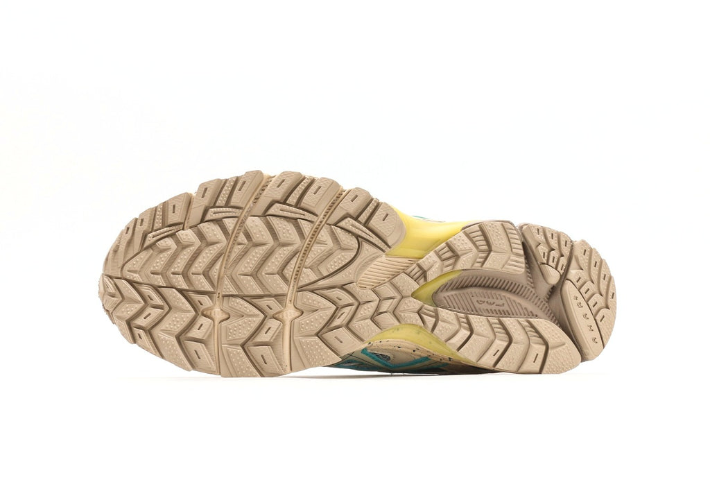 Gel-Kahana 8 Green Grey