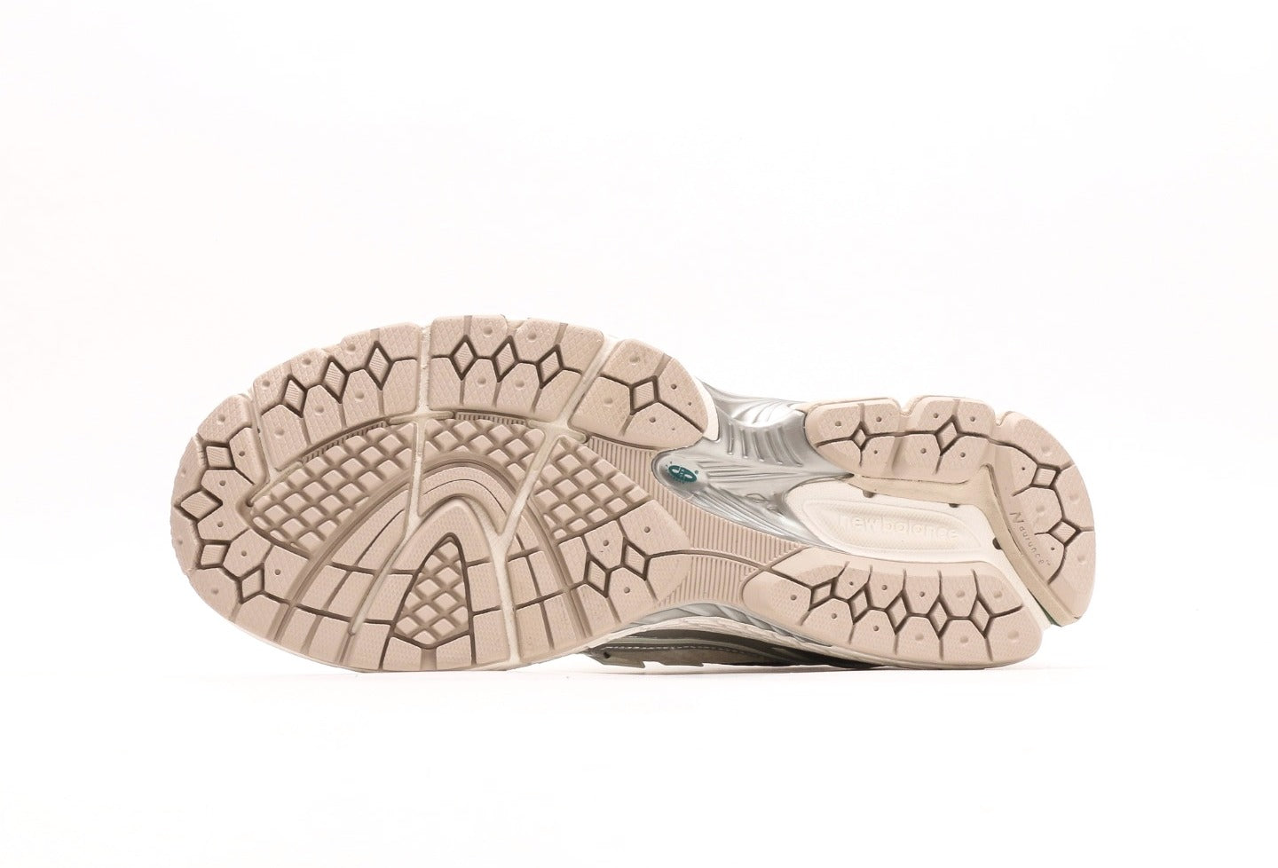 New Balance M1906RV1 Silver Metallic Sea Salt