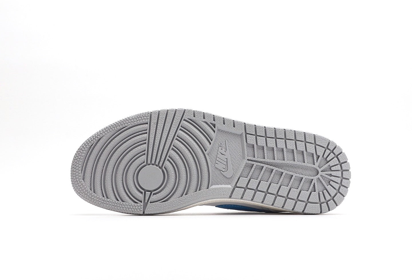 Air Jordan 1 Low SE 'Just Skate ? University Blue'