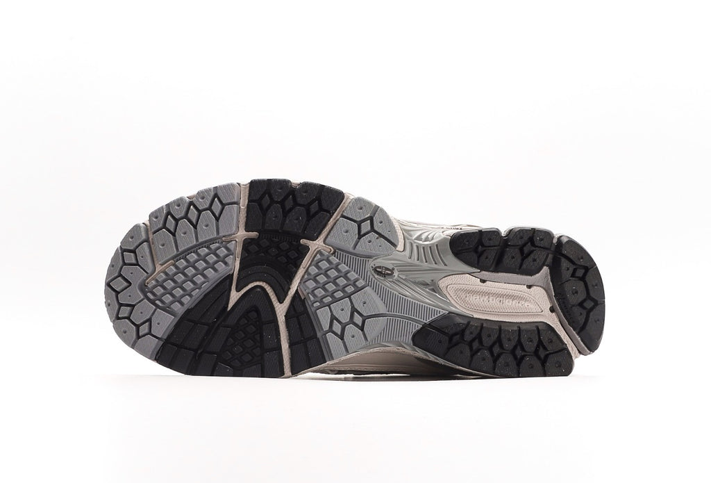 New Balance 1906R “White Grey”