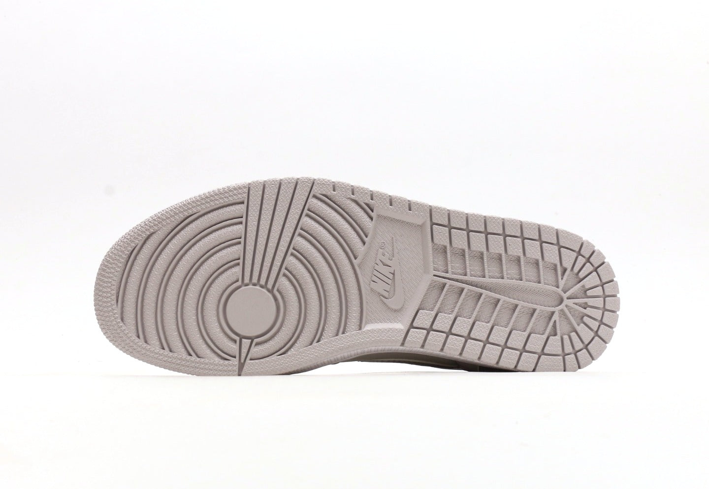 Air Jordan 1 Low "Metallic Silver"