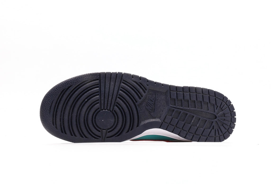 Dunk Low "Dusty Cactus"