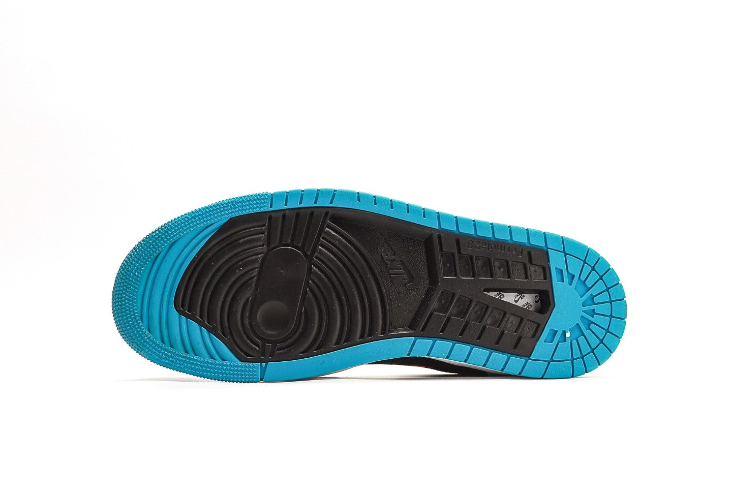 Air Jordan 1 High Zoom CMFT 2 Bleached Aqua