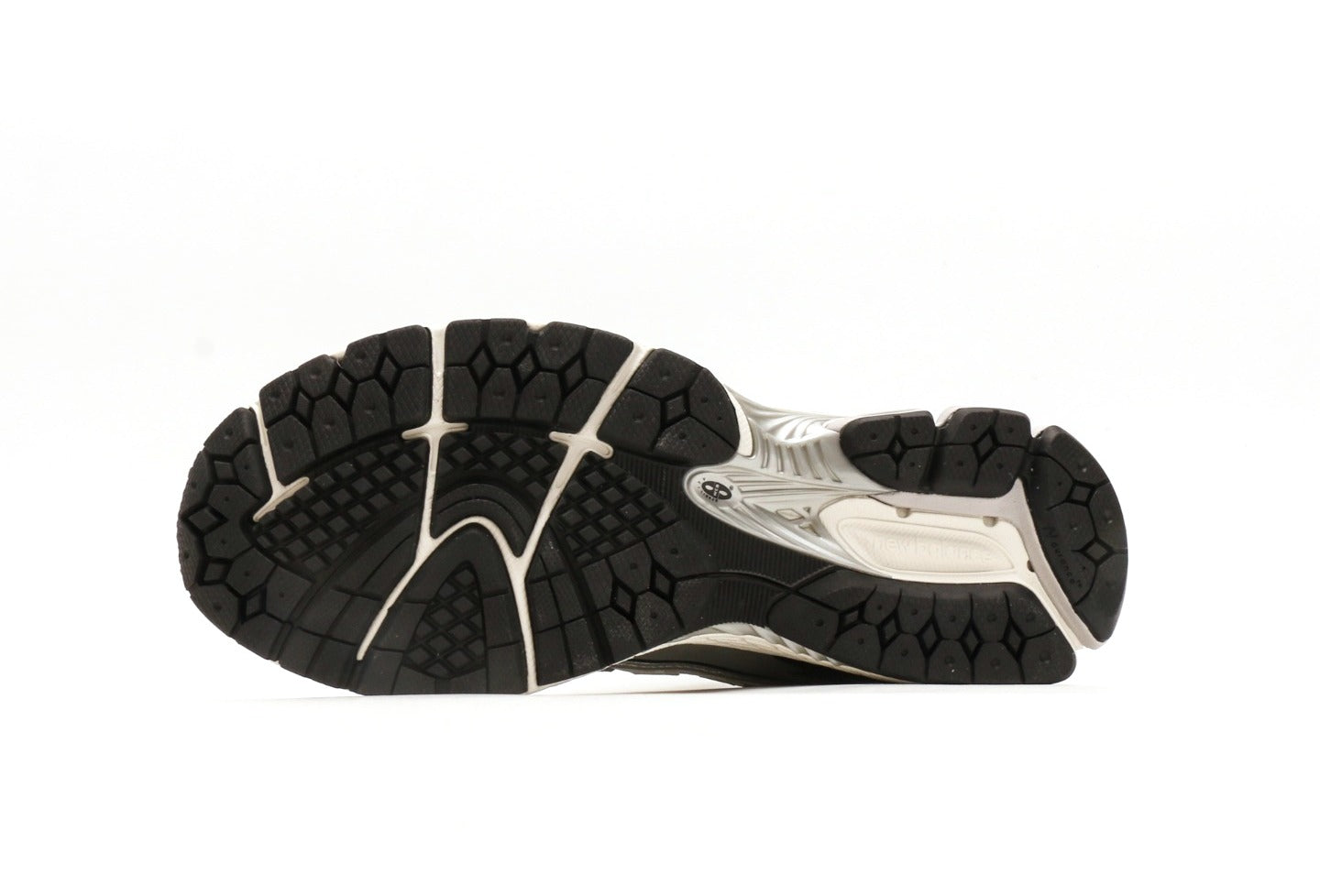 New Balance 1906R "Silver Metallic Black" [PK GOD]