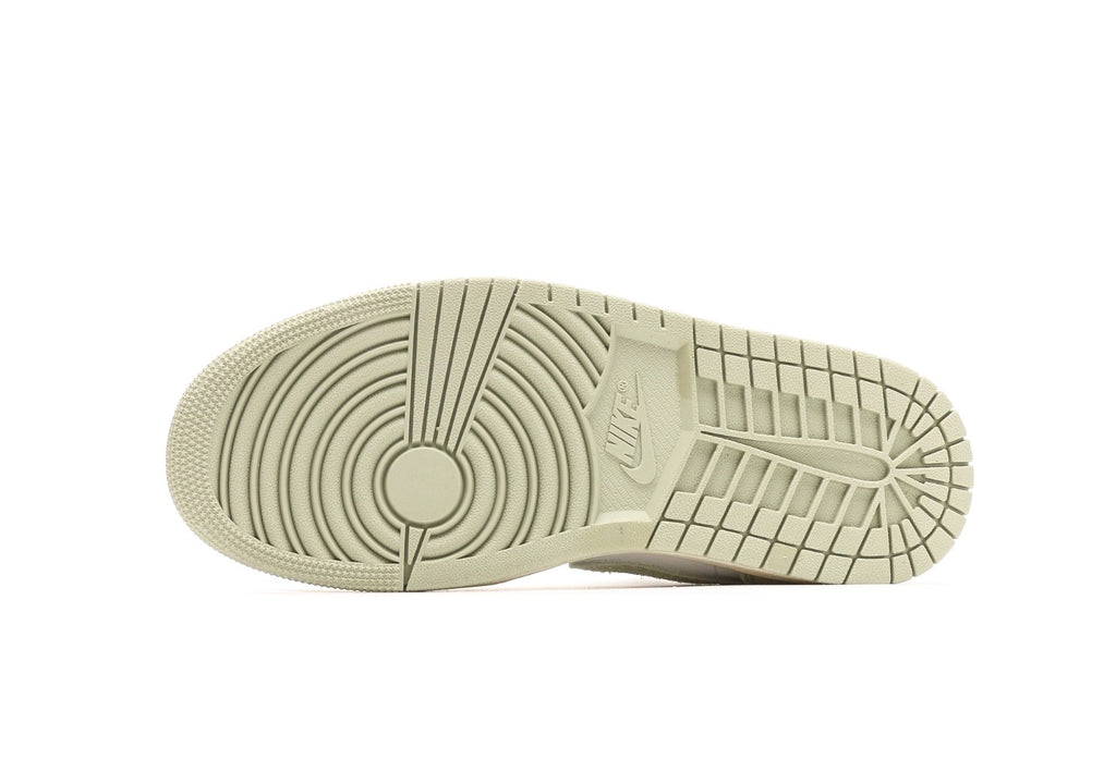 Air Jordan 1 Low SE 'Seafoam'