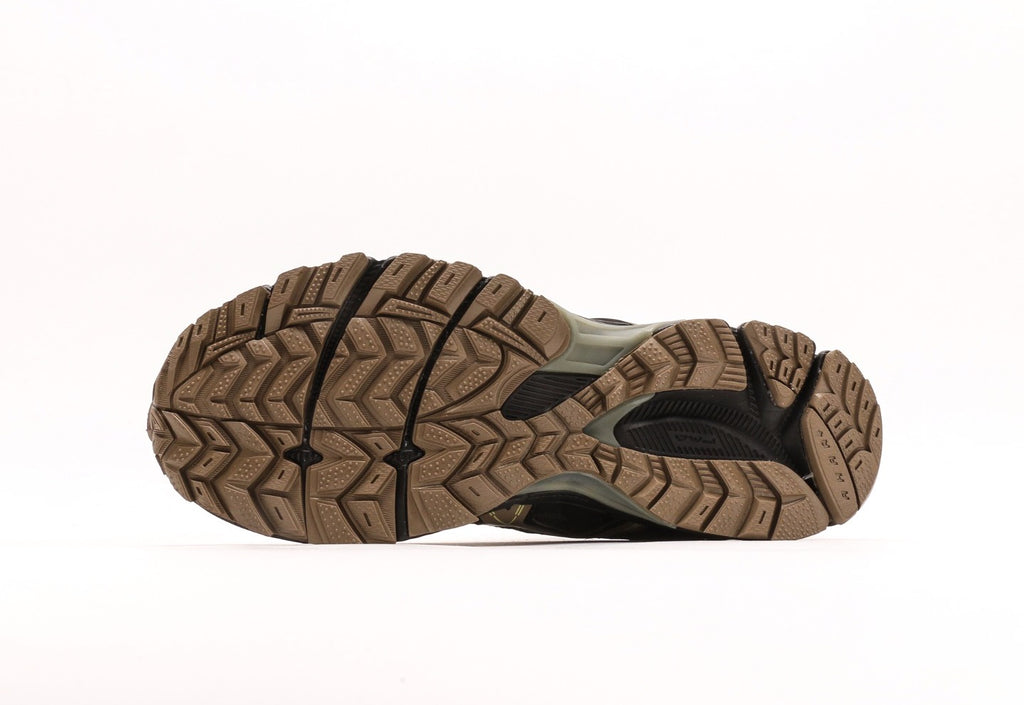 Gel-Kahana 8 Black Clay Canyon