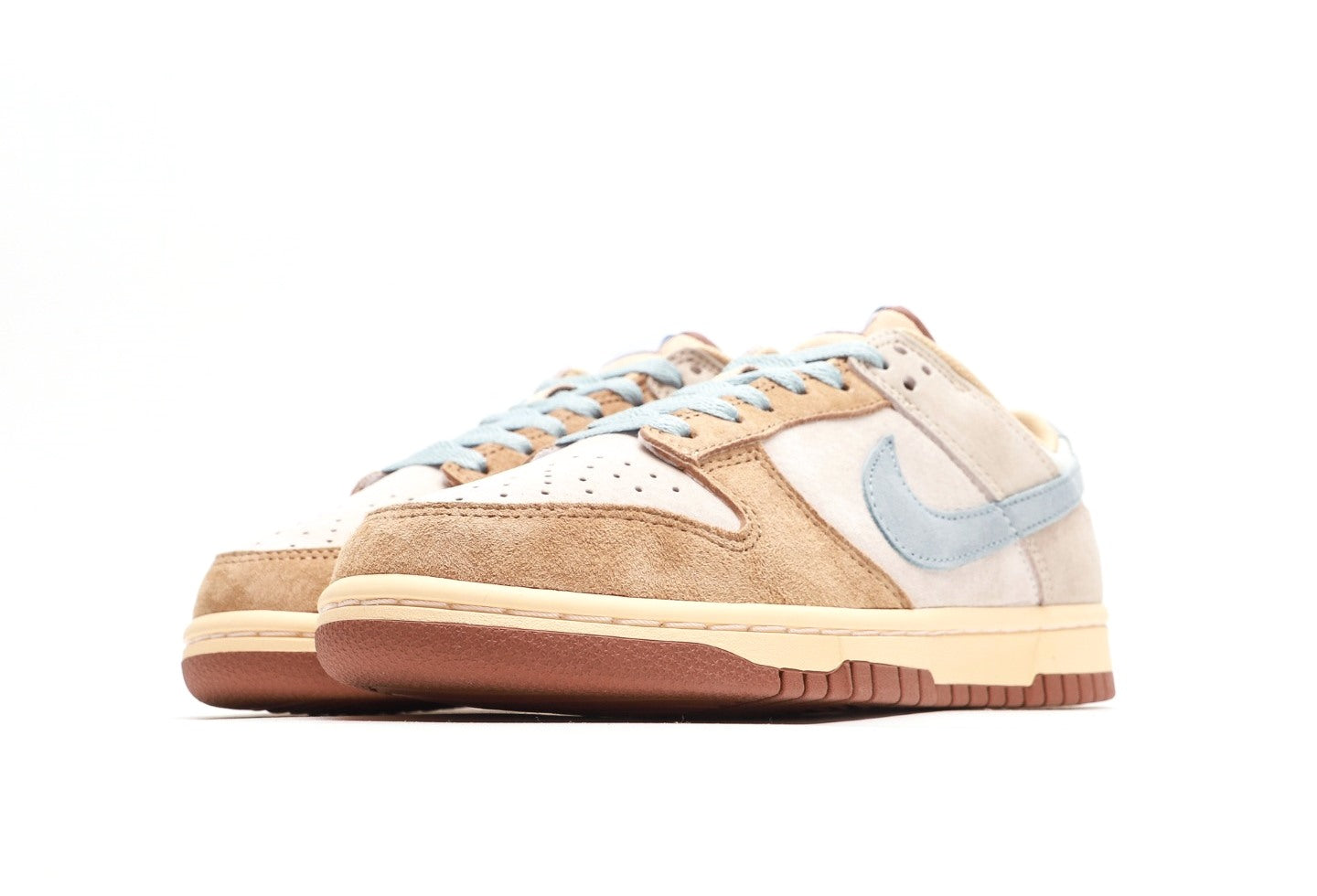 Dunk Low "Coconut Milk/Light Armory Blue"