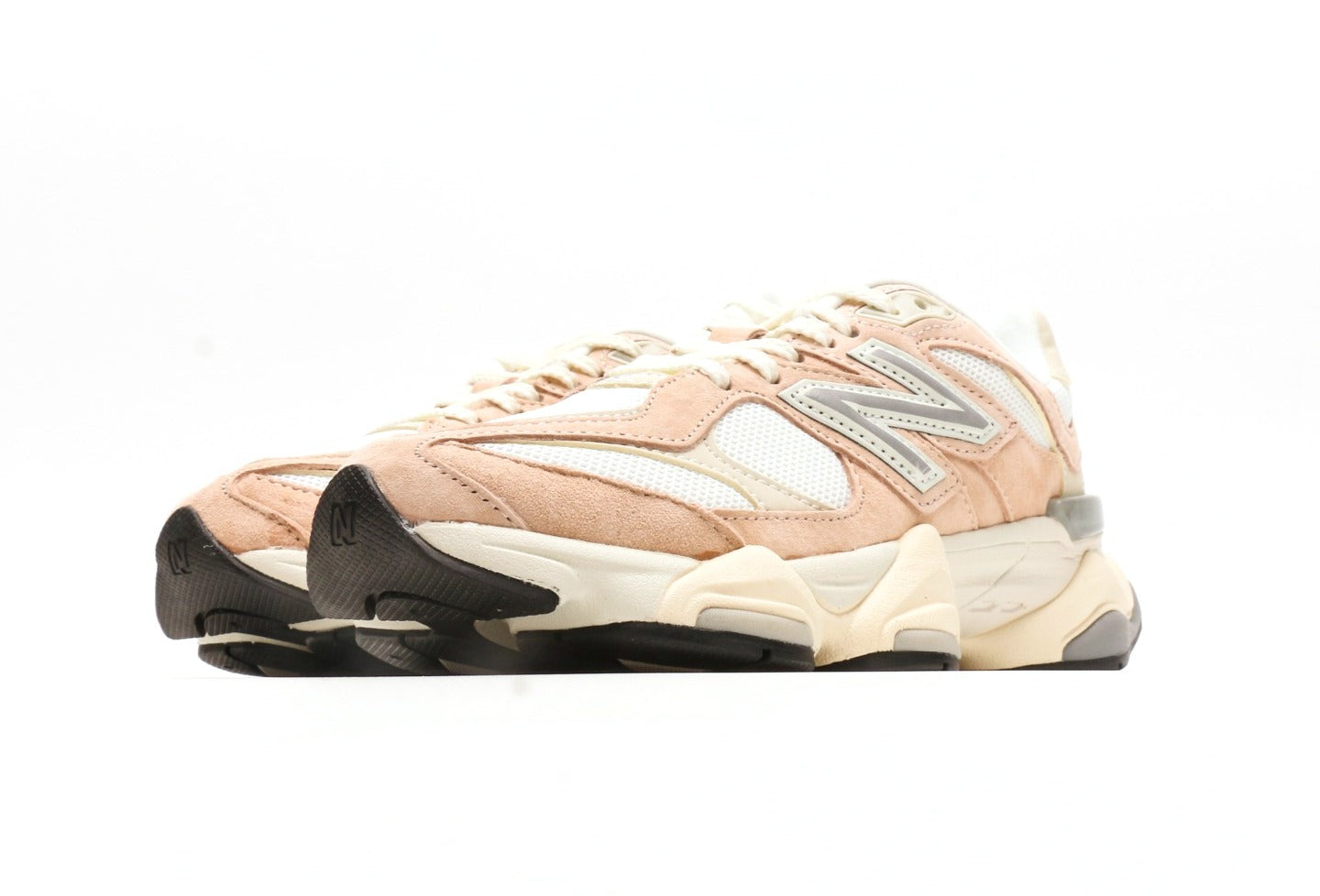 New Balance 9060 Vintage Rose