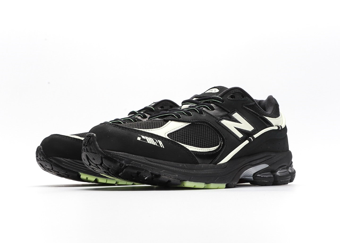 New Balance RANDOMEVENT x UNIK x 2002R [PREMIUM]