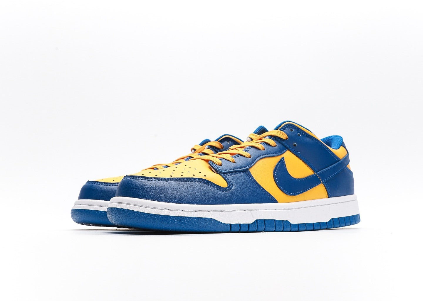 Dunk Low "UCLA"