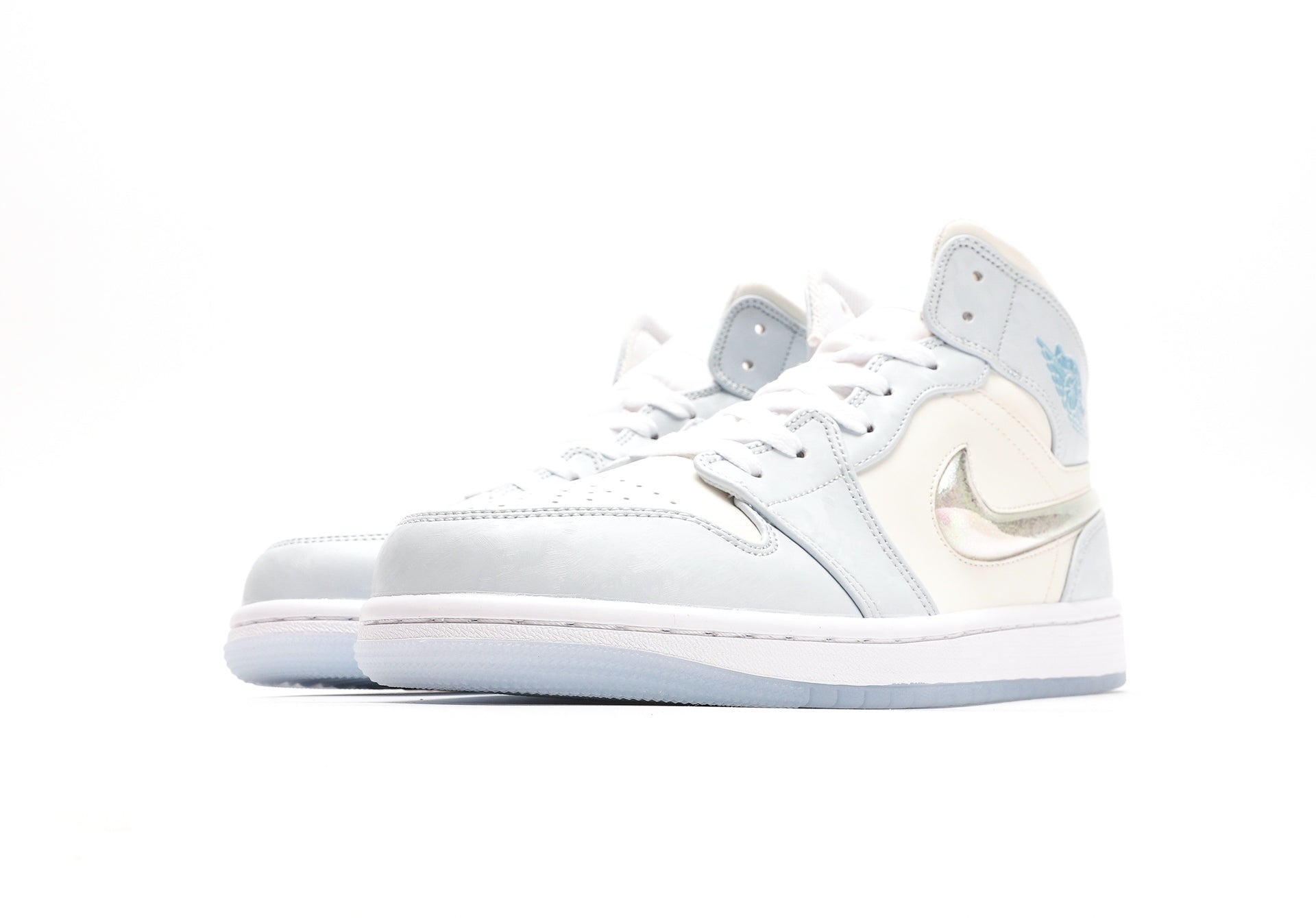 Air Jordan 1 Mid GS Frozen