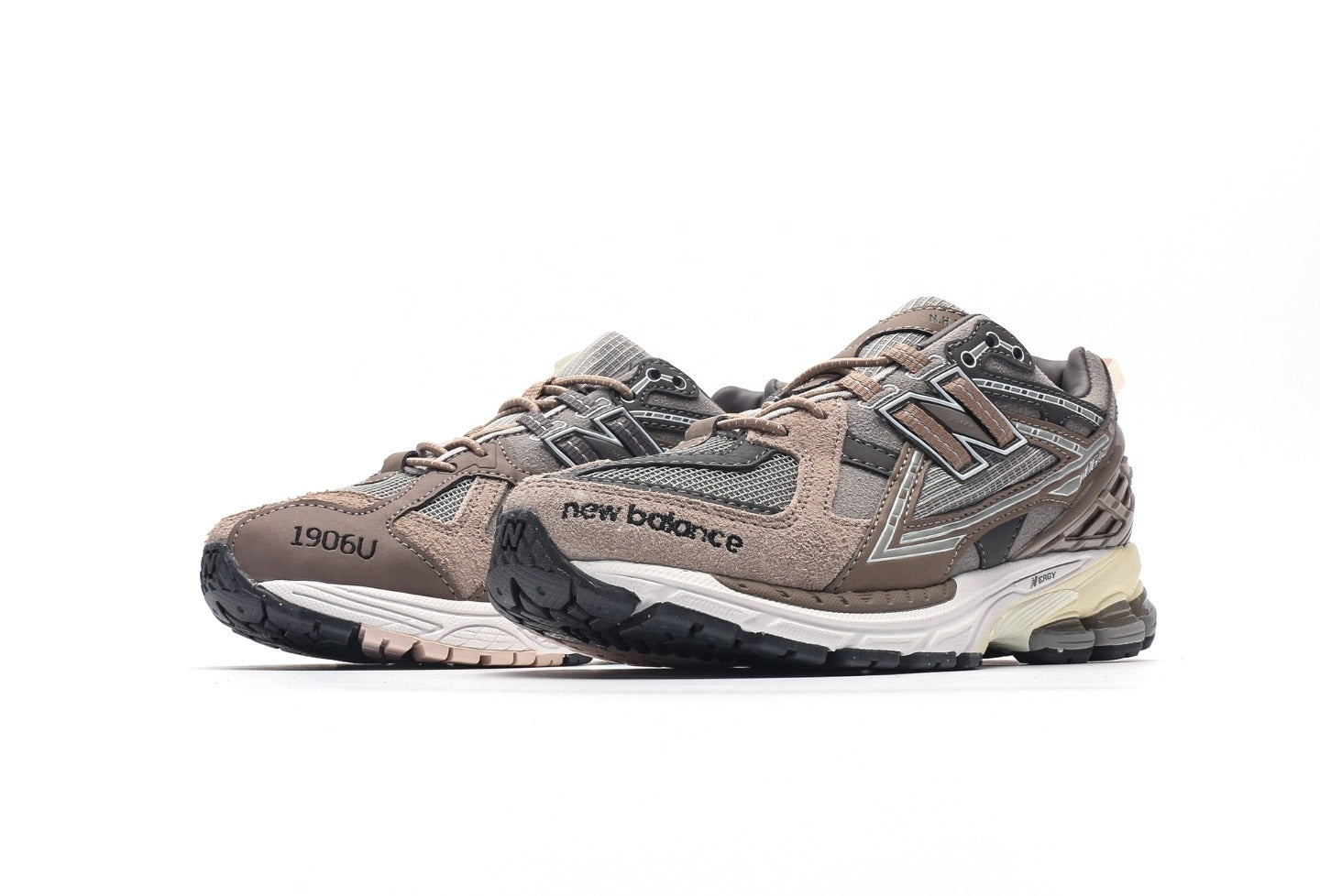N.Hoolywood x Invincible x NB 1906U