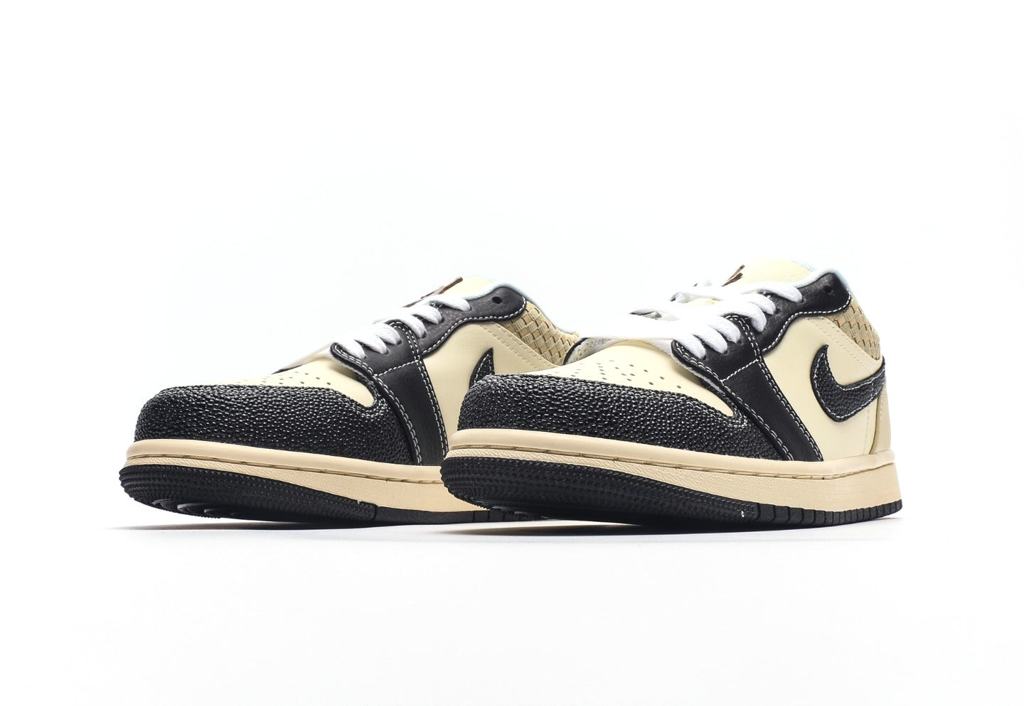 Air Jordan 1 Low SE "Woven"