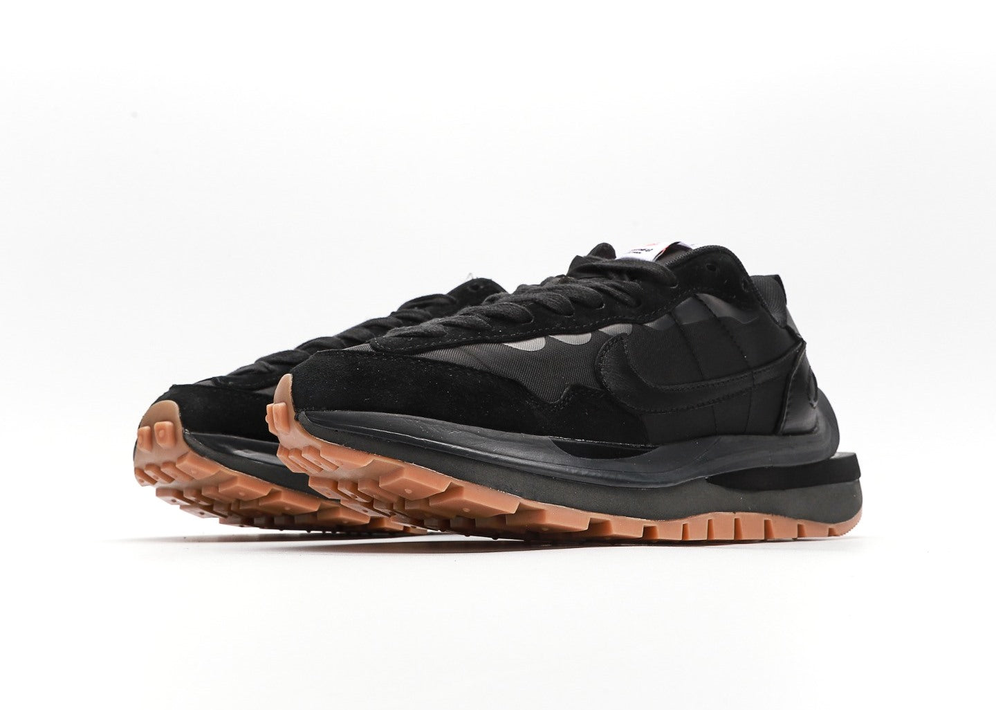 Sacai Vaporwaffle Black Gum