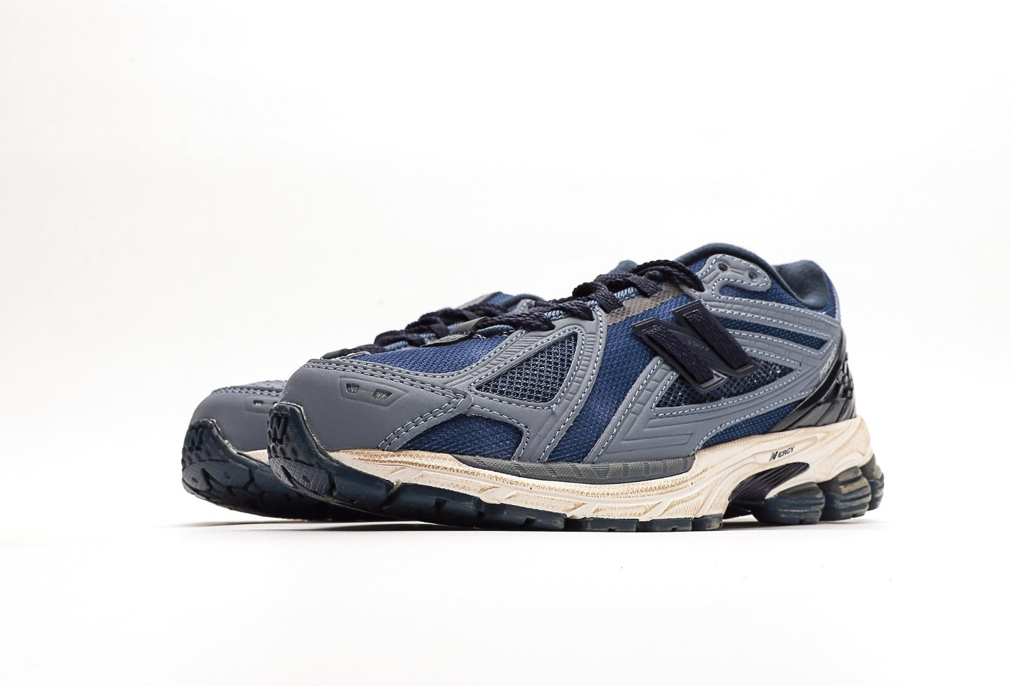 New Balance 1906R "Sapphire Blue"