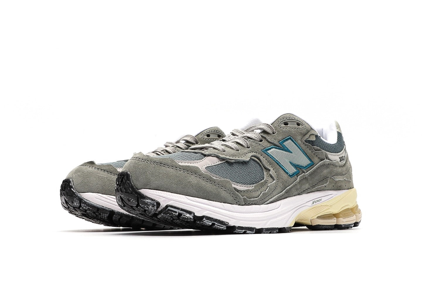 New Balance 2002R Protection Pack