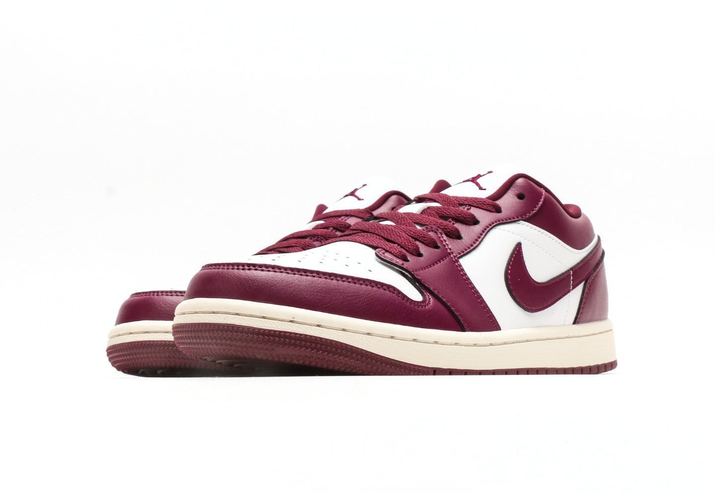 Air Jordan 1 Low "Bordeaux"