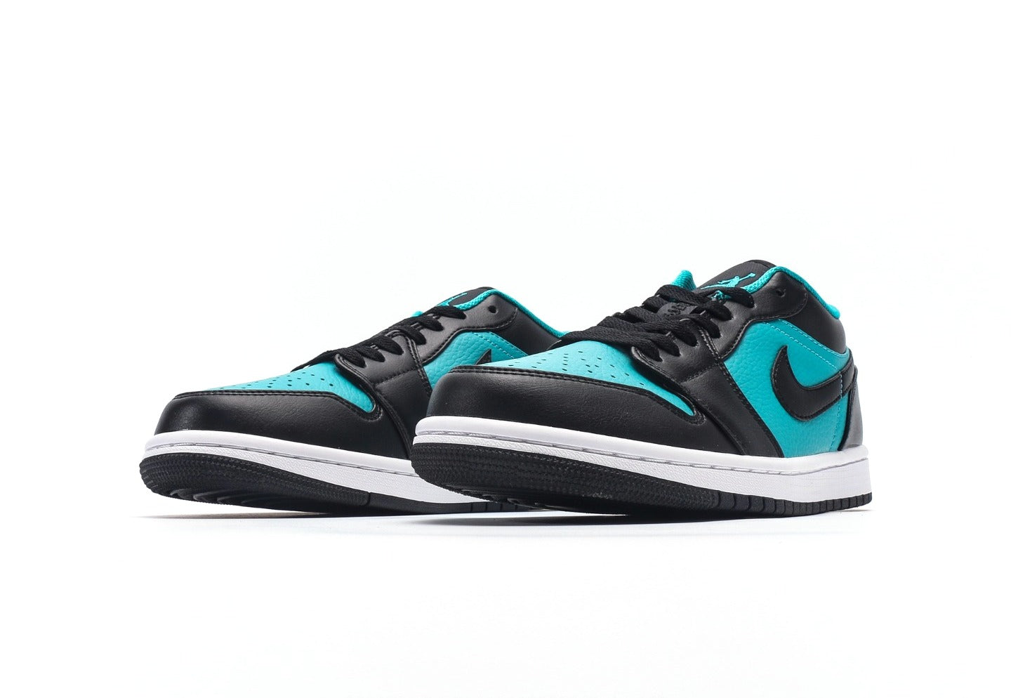Air Jordan 1 Retro Low "Black Blue"