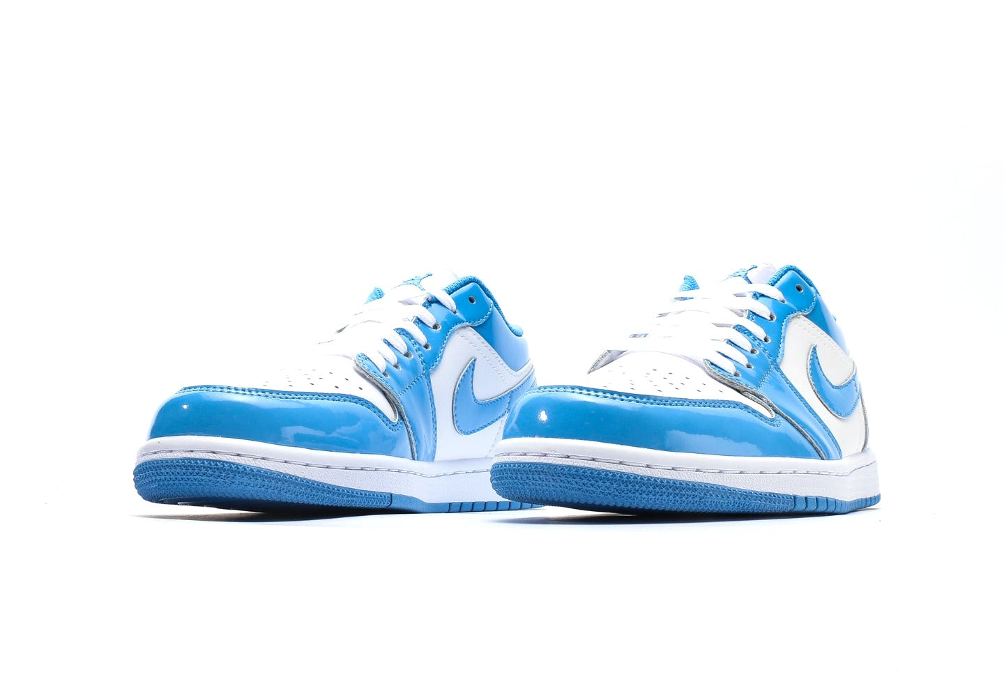 Air Jordan 1 Low Legend Blue