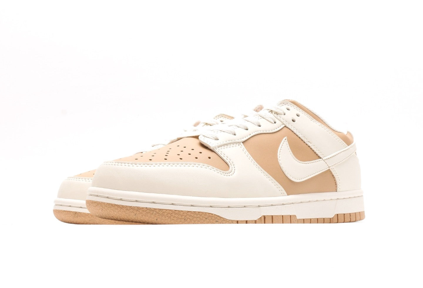 Dunk Low Next Nature Sail Brown