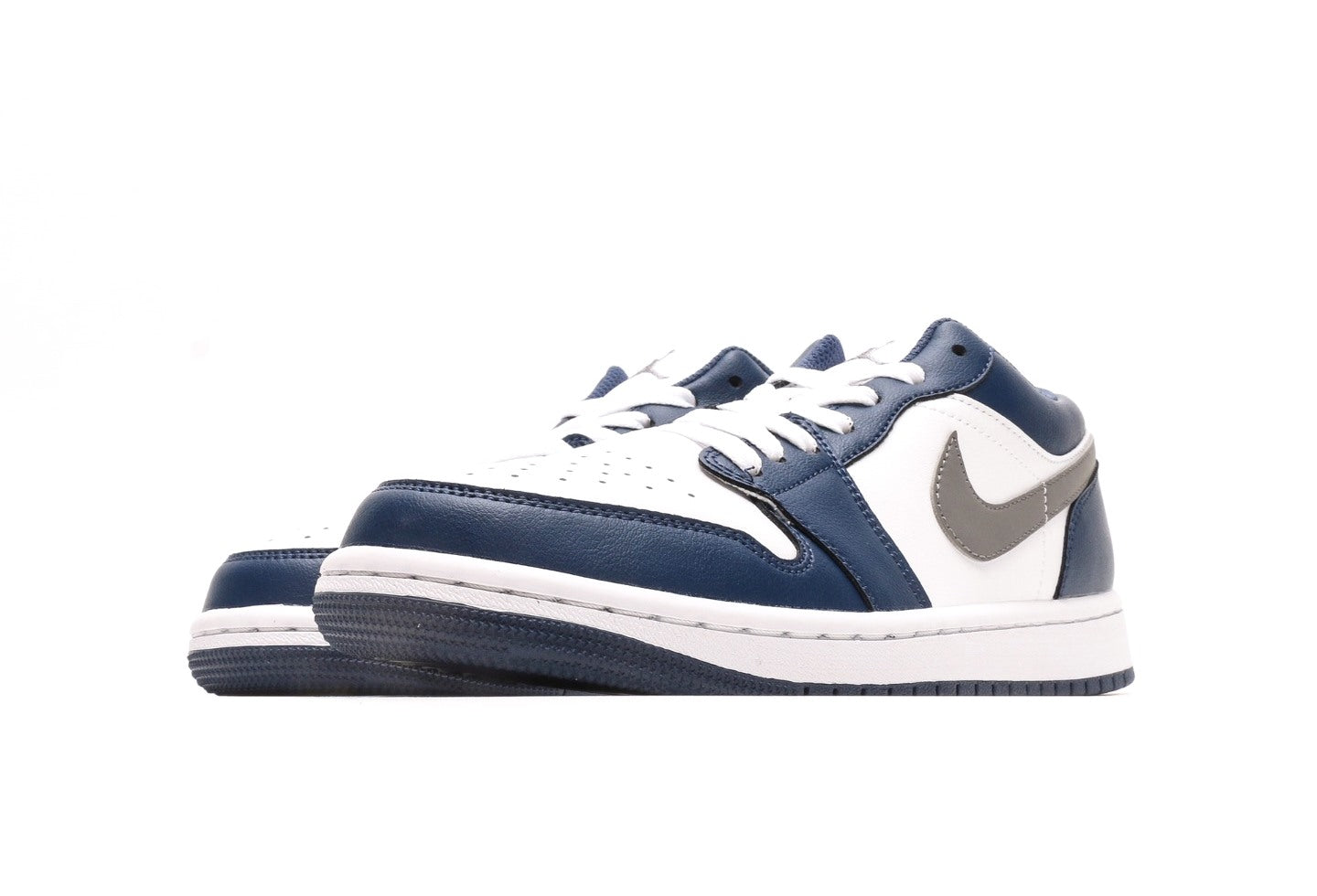 Air Jordan 1 Low Midnight Navy
