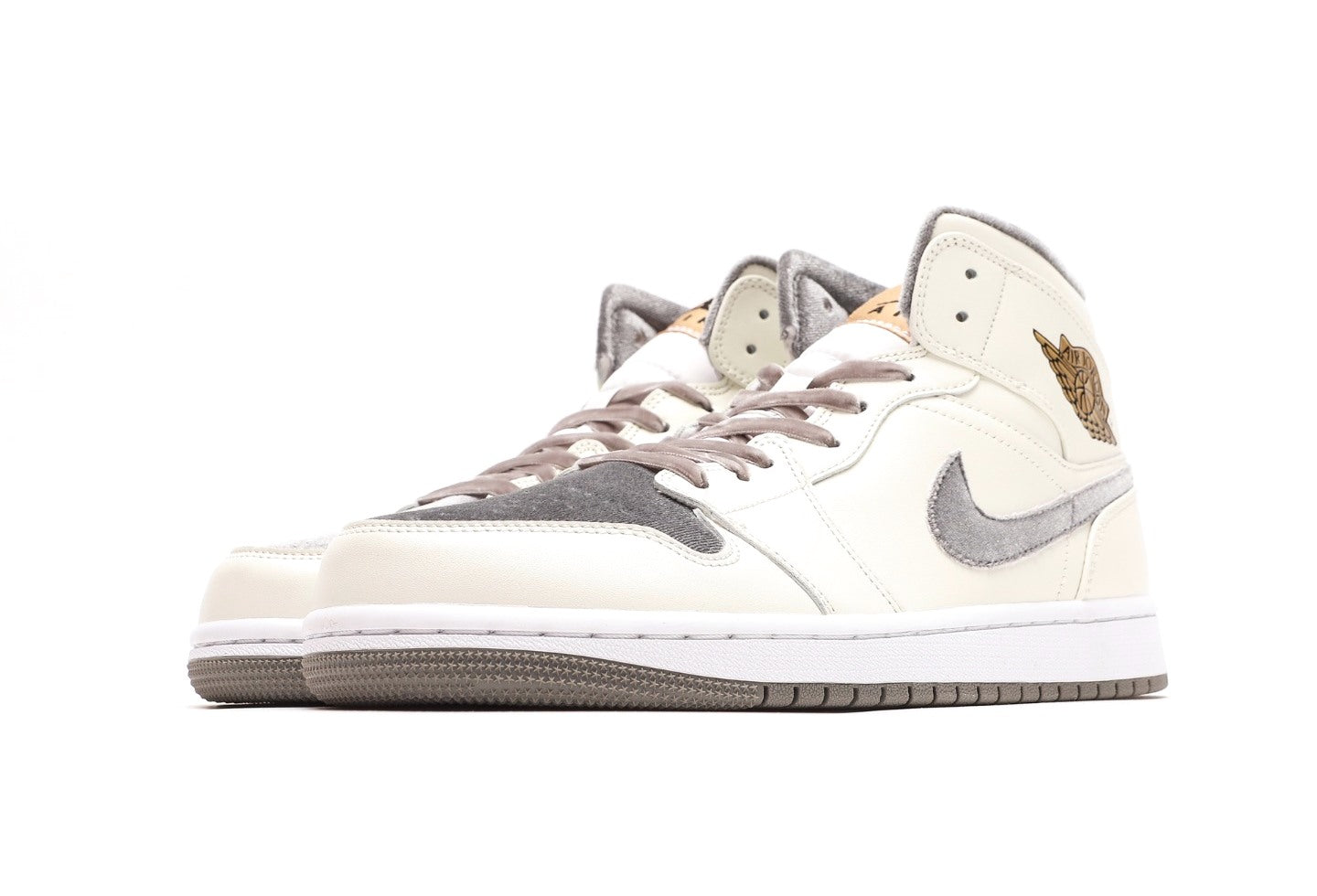 Air Jordan 1 Mid GS "Grey Velvet Toe"