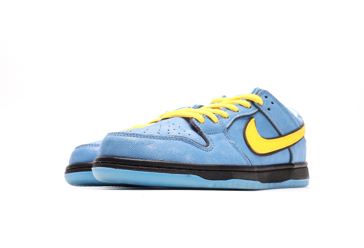 The Powerpuff Girls x SB Dunk Low Bubbles