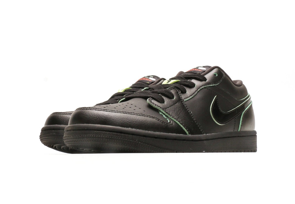 Air Jordan 1 Low SE  "Black Vapor Green"