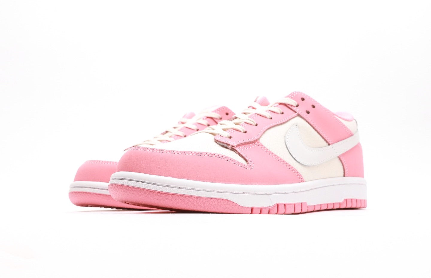 Dunk Low Red Stardust Summit White Sanddrift