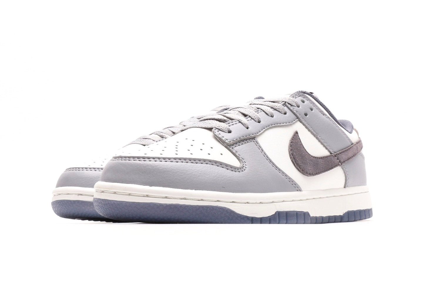 Dunk Low SE 'Light Carbon'