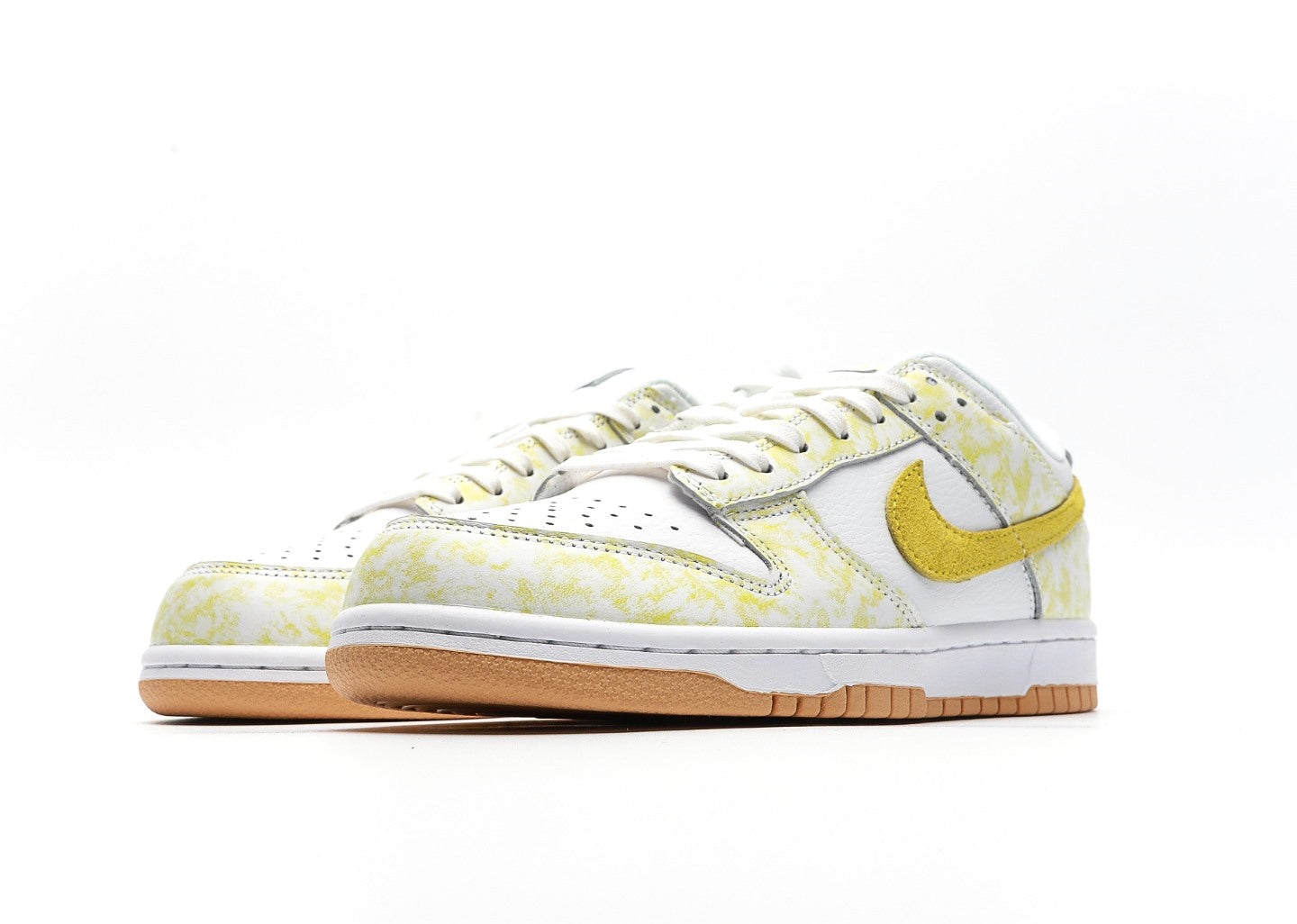Nike Dunk Low “Yellow Strike” [PK GOD]