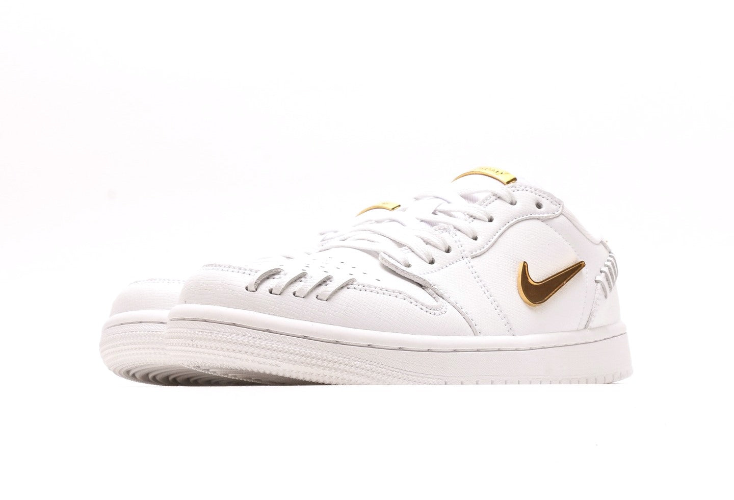 Air Jordan 1 Low Method of Make 'Sail White'